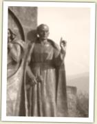 (11/18): Ta posta rownoway polaman drabin. Jaki to symbol?